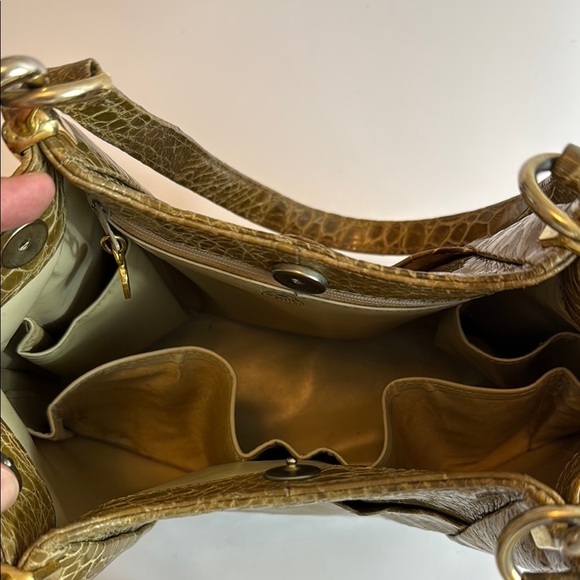 Vintage Biller Green Crocodile-Embossed Shoulder Bag with Gold Hardware - Picture 7 of 12